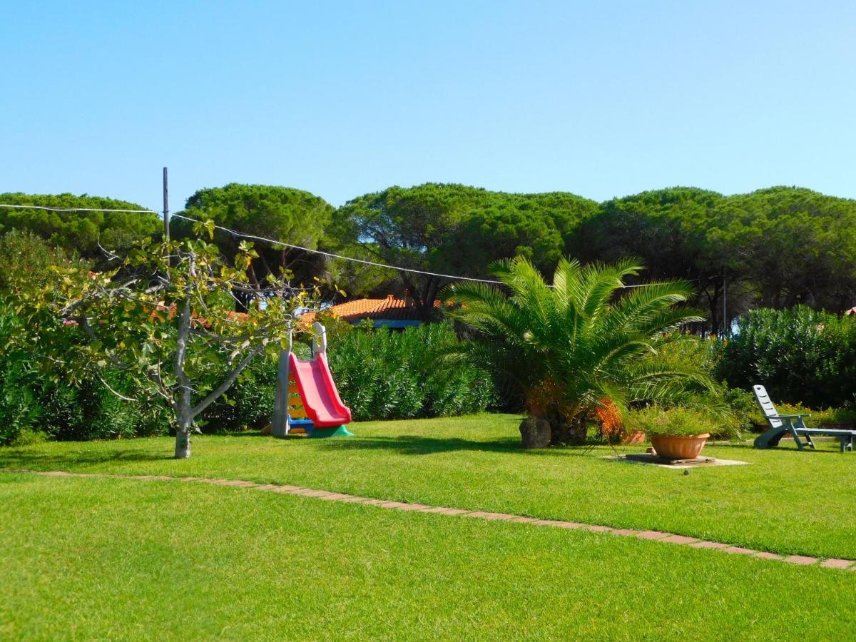 Residence La Pineta Budoni Esterno foto