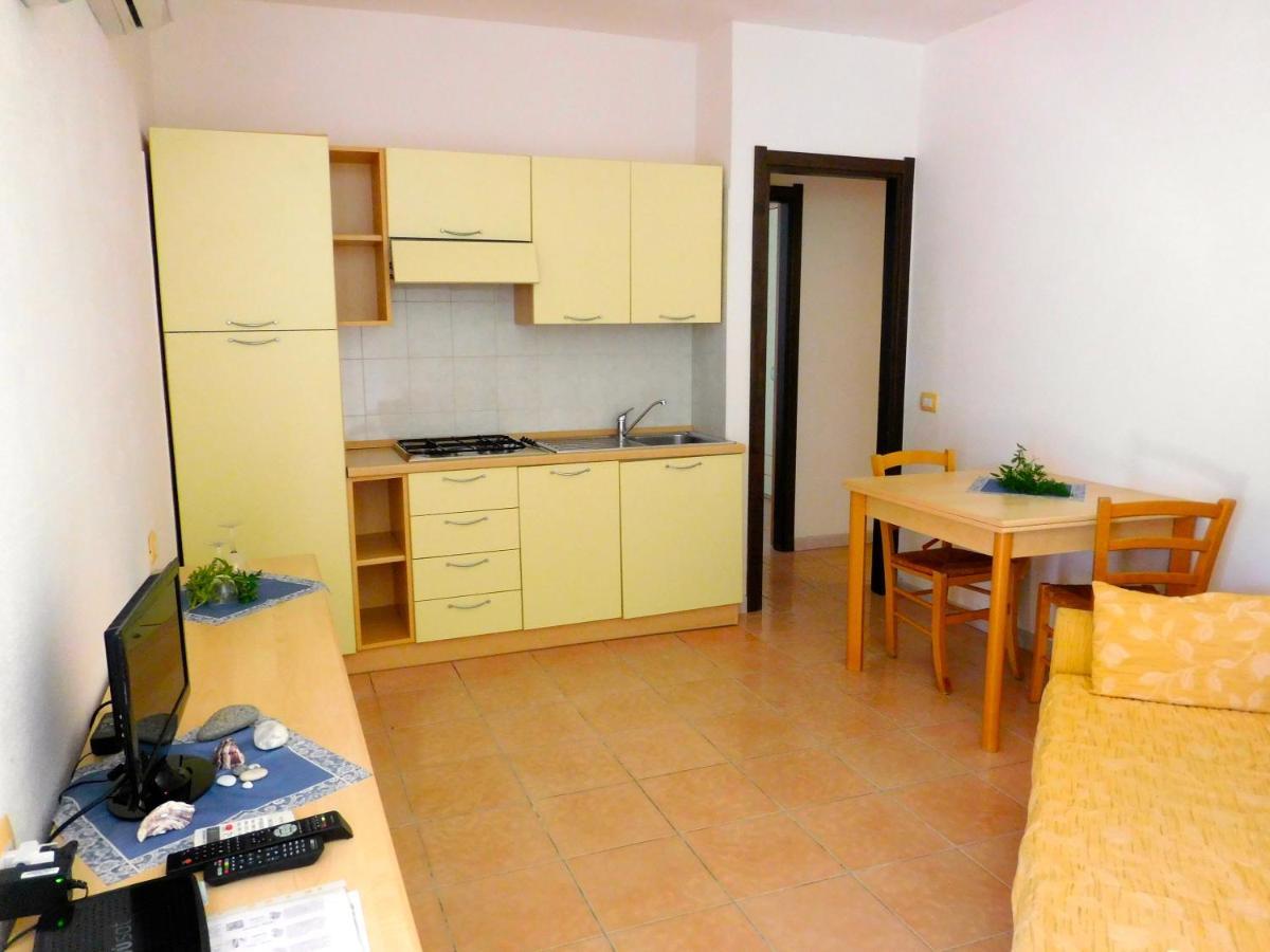 Residence La Pineta Budoni Esterno foto